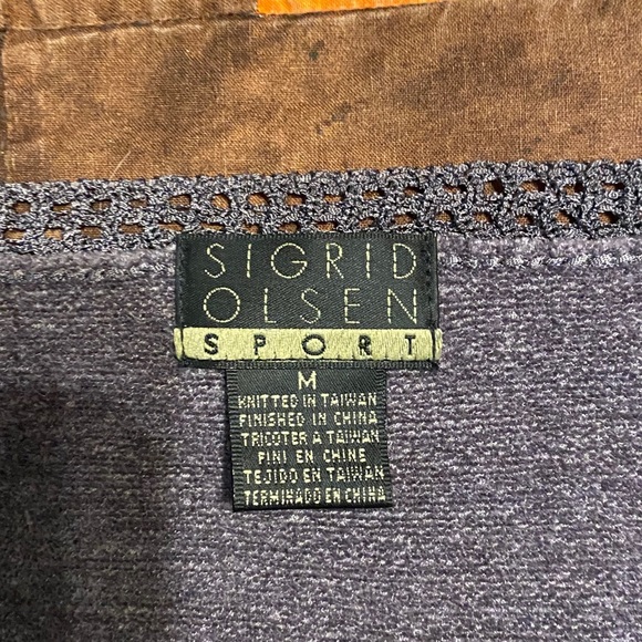 Matching cardigan & camisole tank top Sigrid Olson - Picture 5 of 13